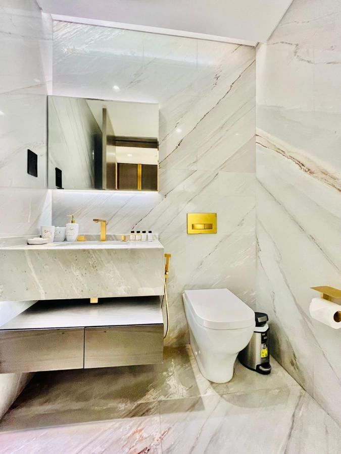 ModernLux - FIVE Palm Resort 2 Bedrooms plus Maids&Private Jacuzzi Dubaï Extérieur photo